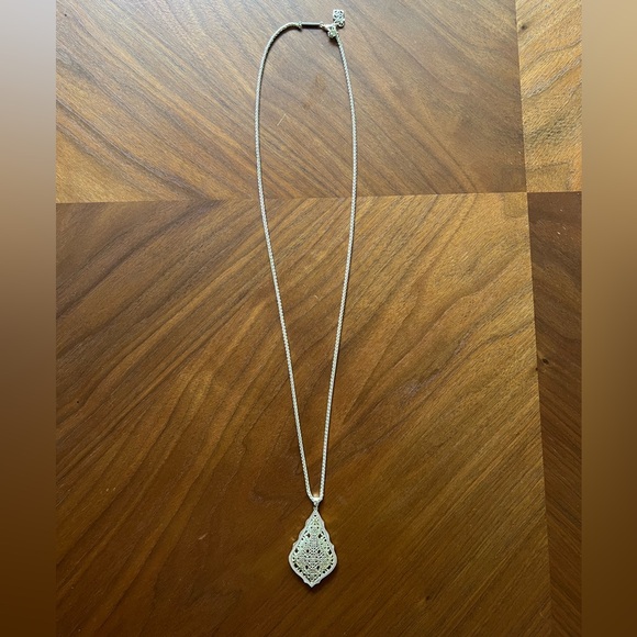 Kendra Scott Necklace - Picture 2 of 2